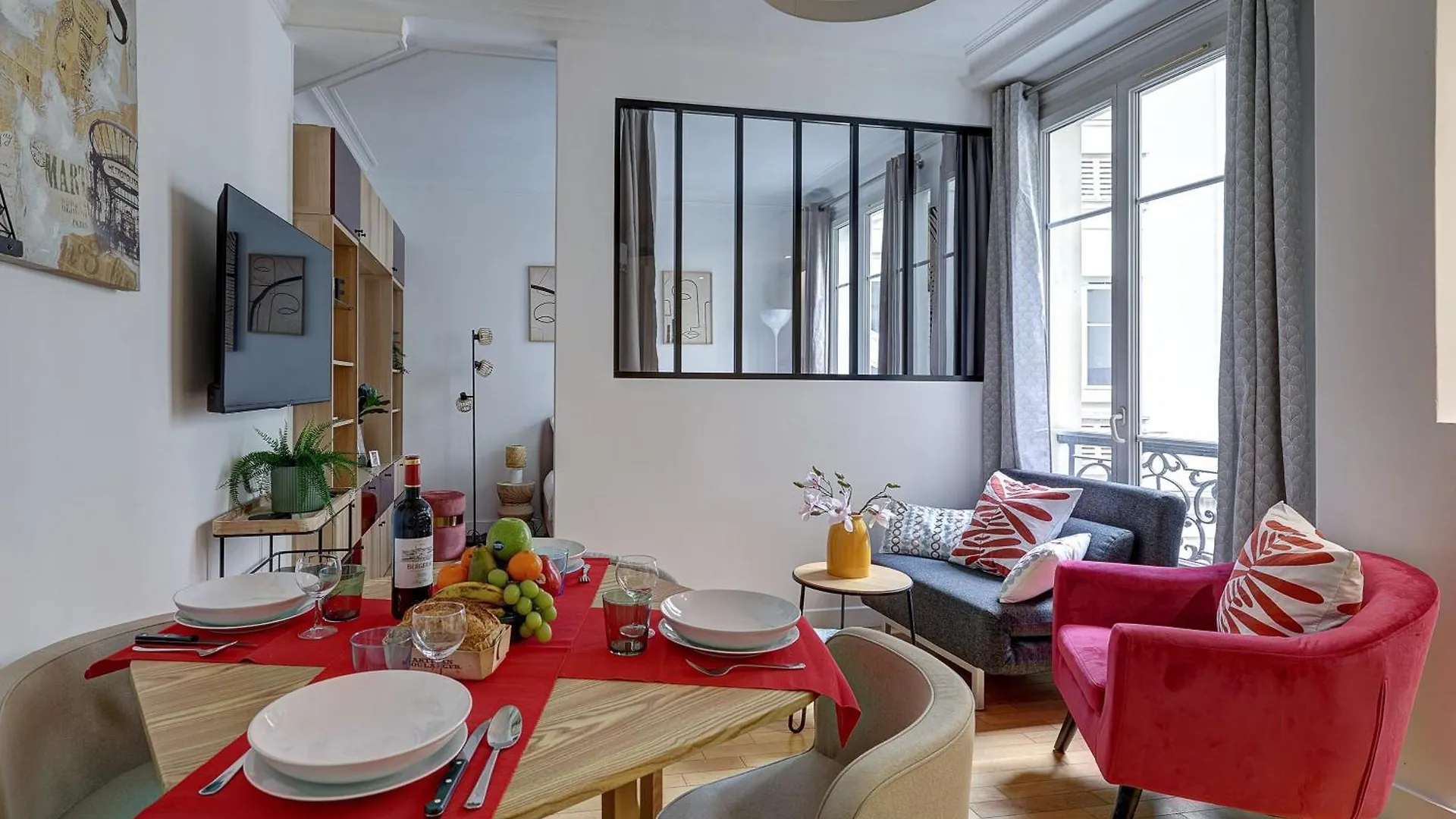 Elegante Suite Haussmannienne Au Prestige Parisien